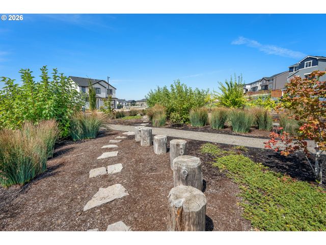 12875 Sw ICEFALL Ter, Beaverton, OR 97007