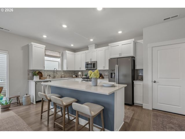 12875 Sw ICEFALL Ter, Beaverton, OR 97007