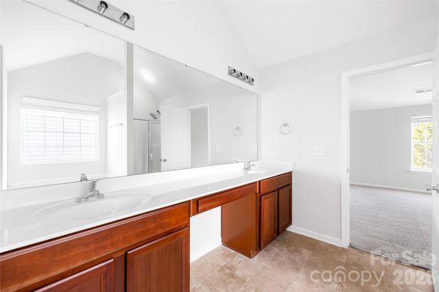 2704 Piersland Drive, Matthews, NC 28104