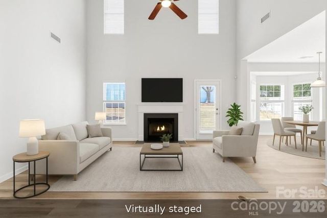 2704 Piersland Drive, Matthews, NC 28104