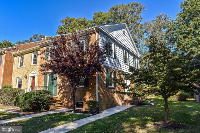 7046 LEESTONE ST, Springfield, VA 22151