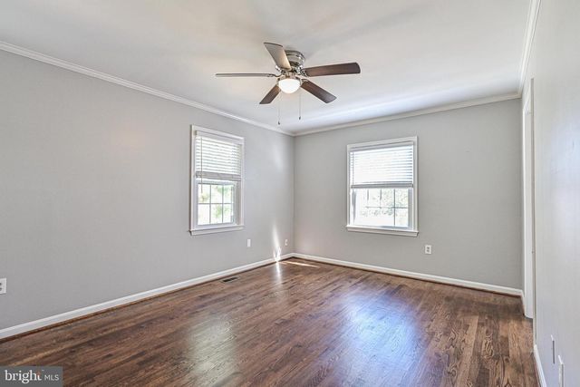 7046 LEESTONE ST, Springfield, VA 22151