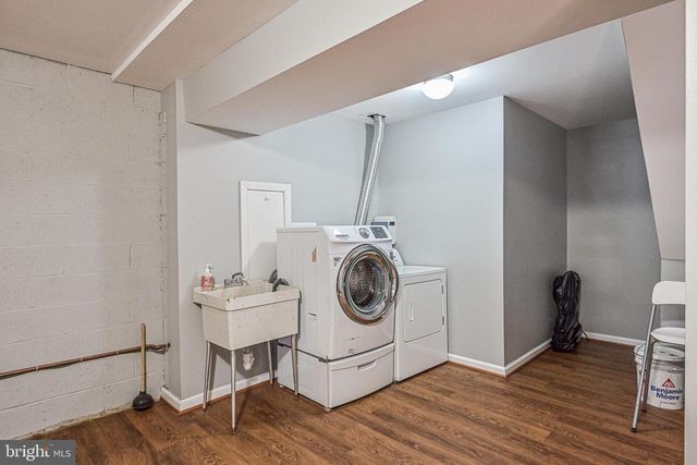 7046 LEESTONE ST, Springfield, VA 22151