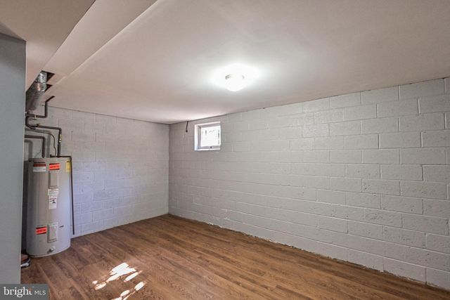 7046 LEESTONE ST, Springfield, VA 22151