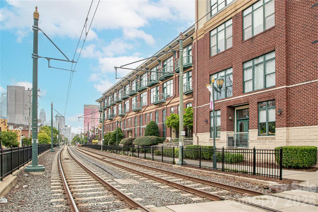 115 E Park Avenue 313, Charlotte, NC 28203