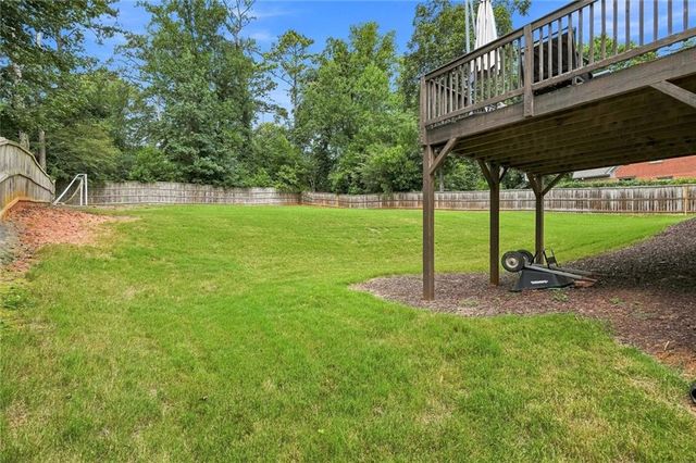 435 Cambria Lane SW, Lilburn, GA 30047