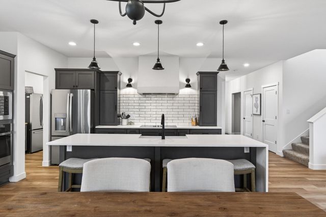 9985 14th Circle NE, Saint Michael, MN 55376