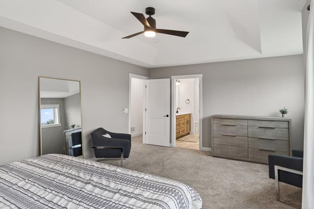 9985 14th Circle NE, Saint Michael, MN 55376