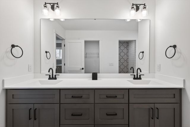 9985 14th Circle NE, Saint Michael, MN 55376