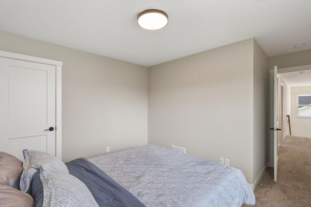 9985 14th Circle NE, Saint Michael, MN 55376