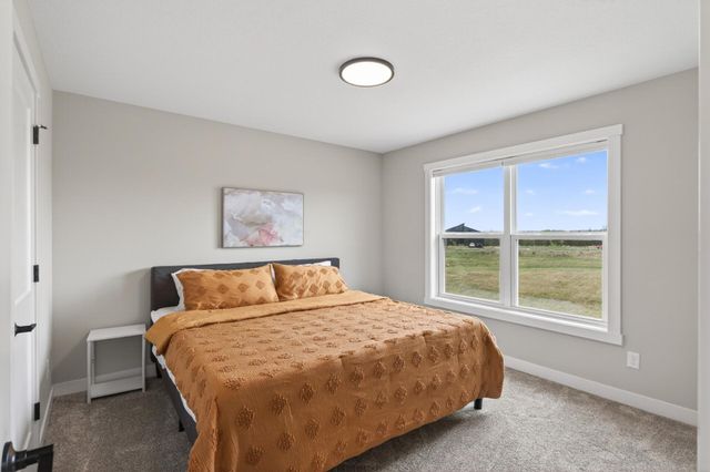 9985 14th Circle NE, Saint Michael, MN 55376