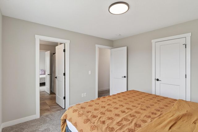 9985 14th Circle NE, Saint Michael, MN 55376