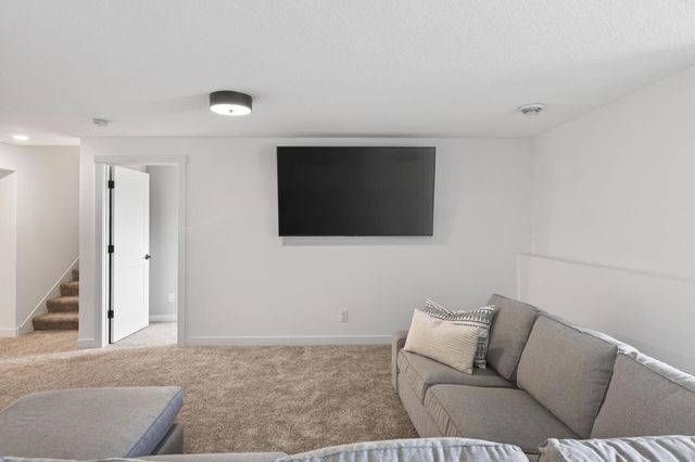 9985 14th Circle NE, Saint Michael, MN 55376