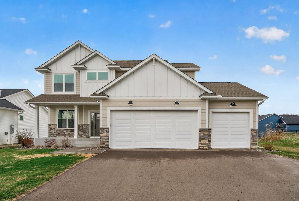 9985 14th Circle NE, Saint Michael, MN 55376