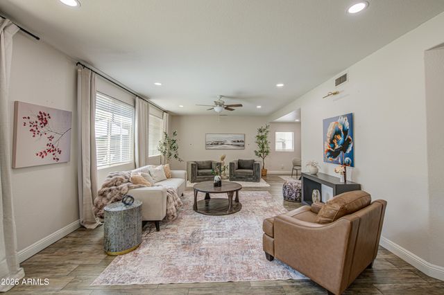 1165 E HARRISON Street, Gilbert, AZ 85295