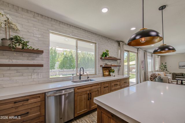 1165 E HARRISON Street, Gilbert, AZ 85295