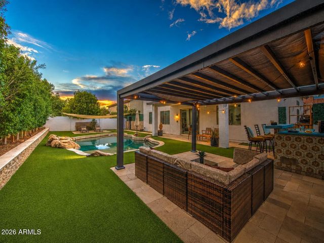 1165 E HARRISON Street, Gilbert, AZ 85295