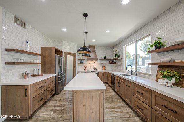 1165 E HARRISON Street, Gilbert, AZ 85295