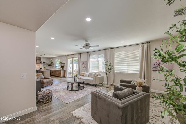 1165 E HARRISON Street, Gilbert, AZ 85295