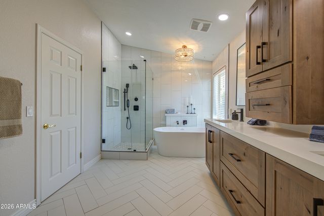 1165 E HARRISON Street, Gilbert, AZ 85295