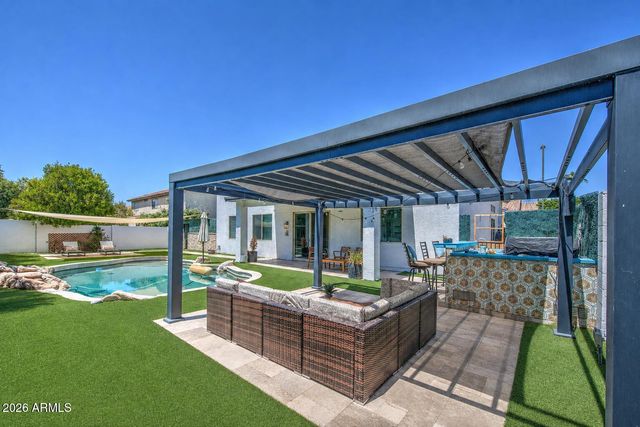 1165 E HARRISON Street, Gilbert, AZ 85295