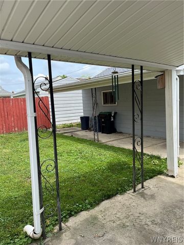 381 Tremont Avenue, Tonawanda, NY 14217