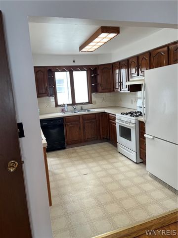 381 Tremont Avenue, Tonawanda, NY 14217