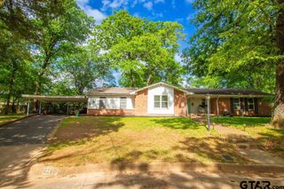 2110 Inwood Cir, Tyler, TX 75701