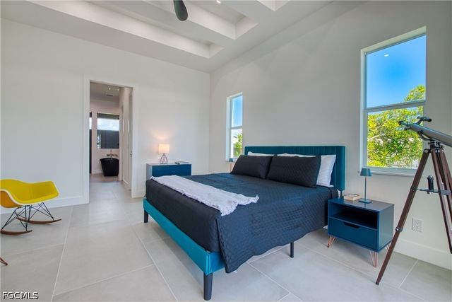 5326 Bayshore AVE, Cape Coral, FL 33904