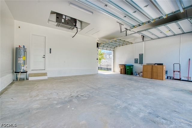 5326 Bayshore AVE, Cape Coral, FL 33904