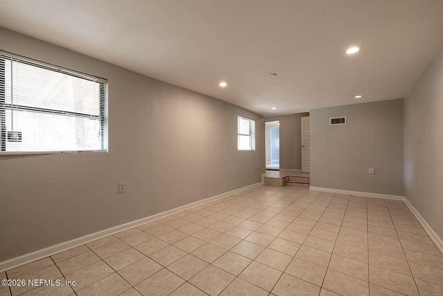 1003 BRIERFIELD Drive, Jacksonville, FL 32205