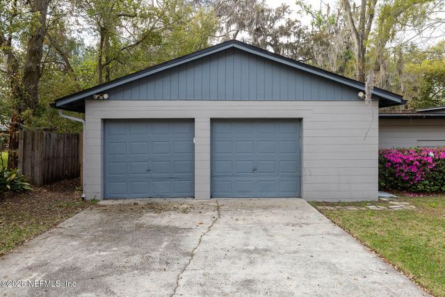 1003 BRIERFIELD Drive, Jacksonville, FL 32205