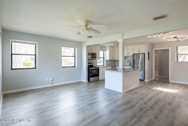 1003 BRIERFIELD Drive, Jacksonville, FL 32205