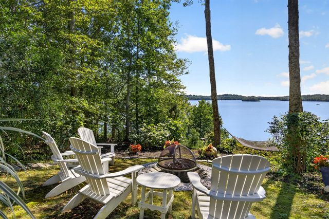 86 Pimlico Pond Road, Mashpee, MA 02649