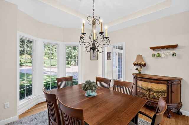 86 Pimlico Pond Road, Mashpee, MA 02649