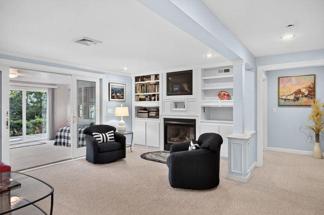 86 Pimlico Pond Road, Mashpee, MA 02649