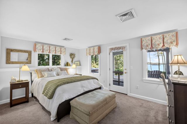 86 Pimlico Pond Road, Mashpee, MA 02649