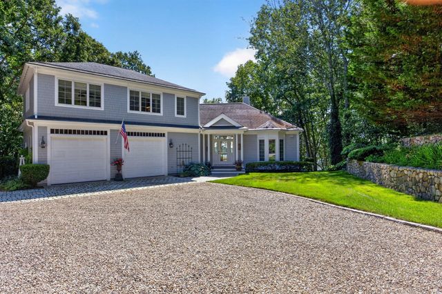 86 Pimlico Pond Road, Mashpee, MA 02649