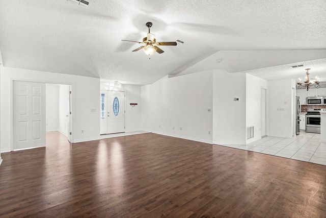 444 Mango Cir, St Augustine, FL 32095