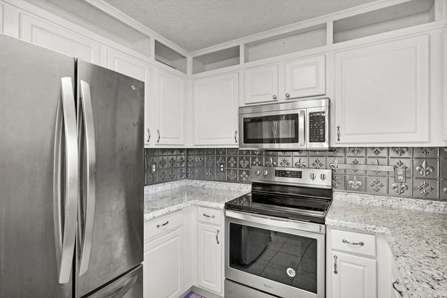 444 Mango Cir, St Augustine, FL 32095