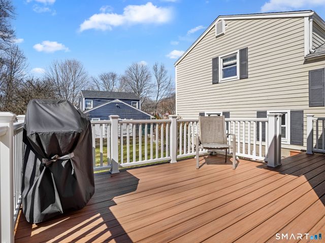 30 Rolling Wood Drive, Trumbull, CT 06611