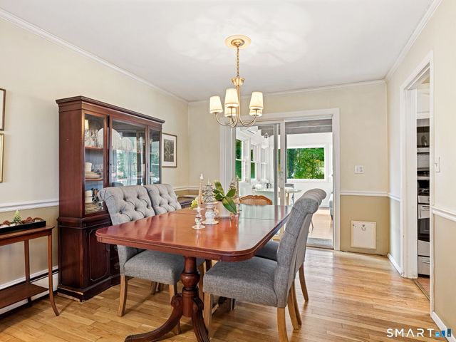 30 Rolling Wood Drive, Trumbull, CT 06611