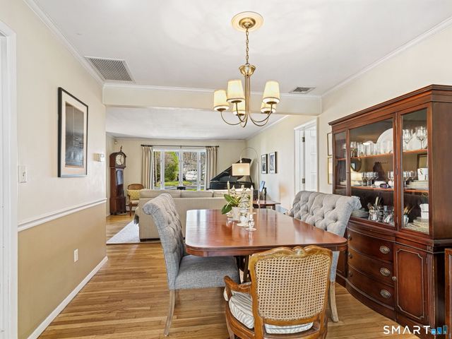 30 Rolling Wood Drive, Trumbull, CT 06611