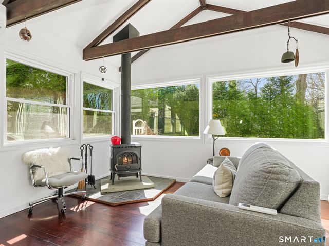 30 Rolling Wood Drive, Trumbull, CT 06611