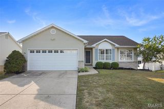 2338 Eagle Pines Drive, St Charles, MO 63303