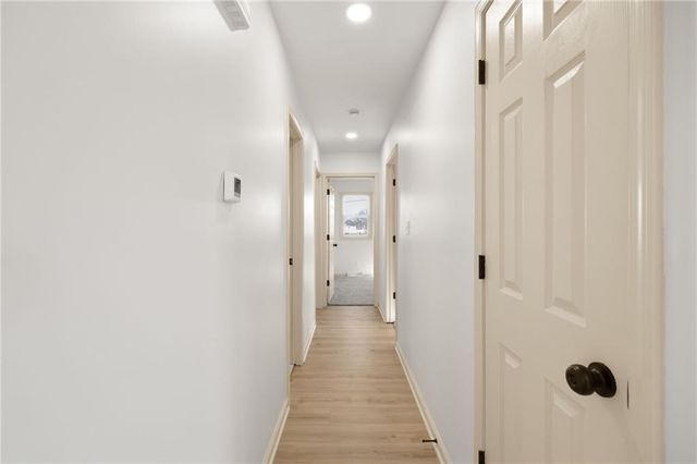 901 SW Speas Drive, Blue Springs, MO 64014