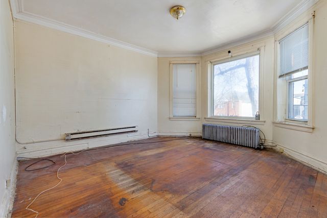 6328 S Langley Avenue, Chicago, IL 60637