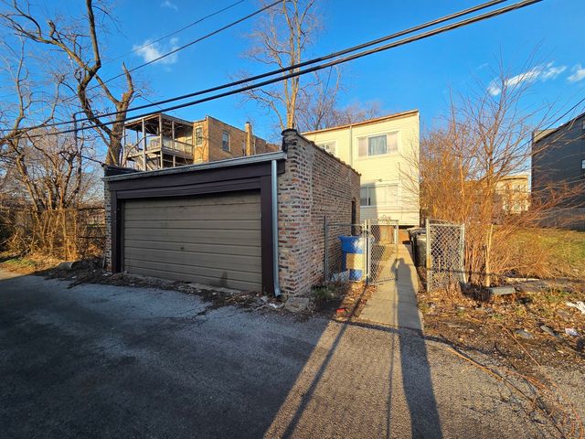 6328 S Langley Avenue, Chicago, IL 60637