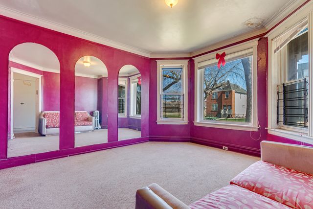 6328 S Langley Avenue, Chicago, IL 60637