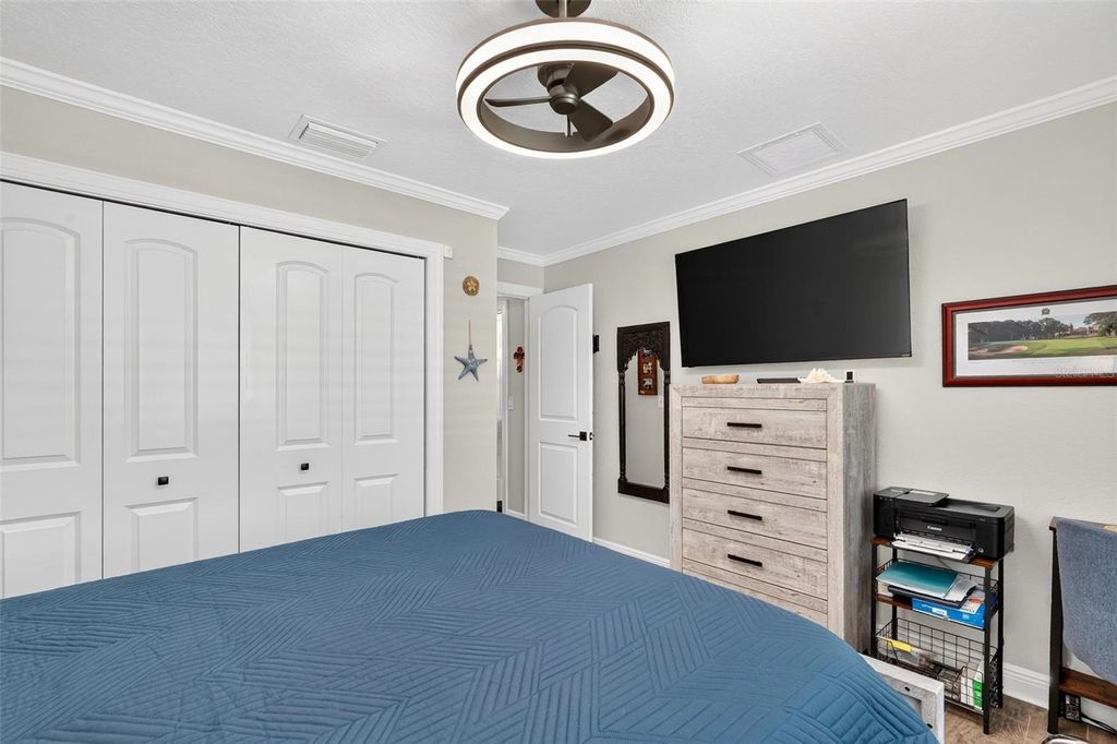 Image 44 of property listing at 6806 PLEASANT HILL ROAD, Bradenton, FL 34203
